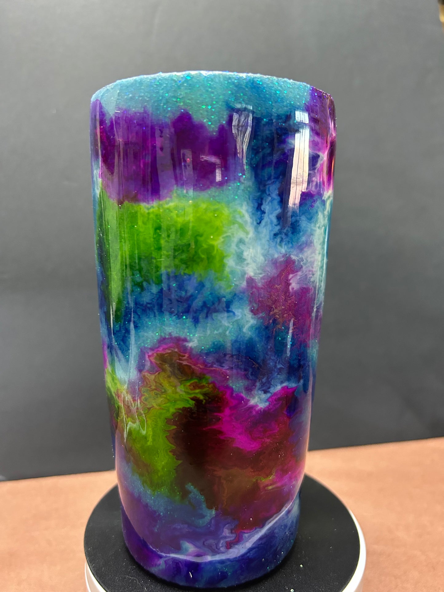 18 oz. Purple Blue Tumbler